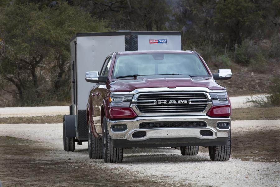  Dodge Ram 1500 Laramie Crew Cab (DT) 2018 года  (фото 6 из 22)